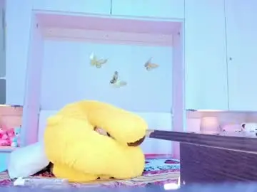 Lilywhitee1  live sex cam