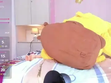 Lilywhitee1  live sex cam