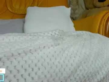 Littlepinky77  live sex cam