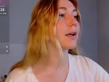 Lunaxdolll  live sex cam