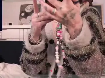 Mary_xextra  live sex cam