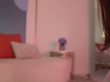 Naomisainz  live sex cam