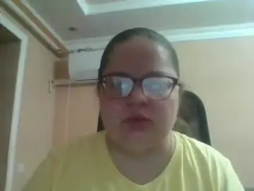 Opiumvelour  live sex cam