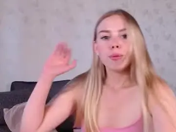Sofia_here  live sex cam