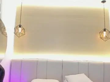 Taylorfoxxy  live sex cam