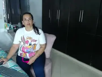 Yazmin_mature  live sex cam