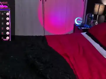 Adams_rose  live sex cam