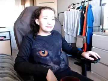 Ankey_rayah  live sex cam