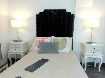 Camilaa_toro  live sex cam