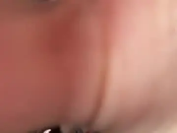 Emilietreez  live sex cam