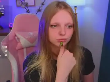 Evangel1ne  live sex cam
