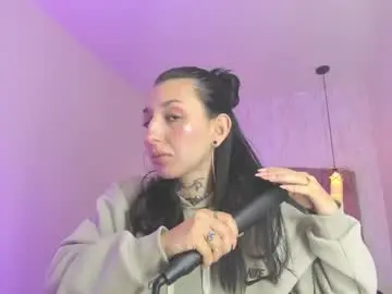 Iris_77  live sex cam