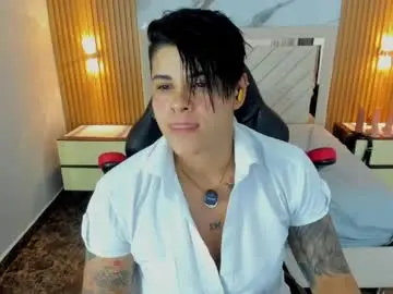 Karolandluna  live sex cam