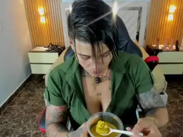 Karolandluna  live sex cam