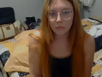 Kayleekakesnslim  live sex cam