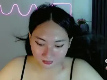 Kennaxx69  live sex cam