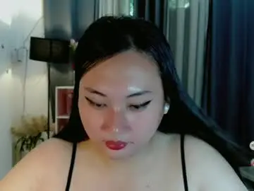 Kennaxx69  live sex cam