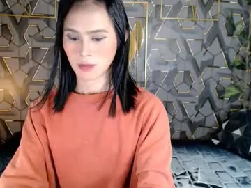 Madys_core  live sex cam