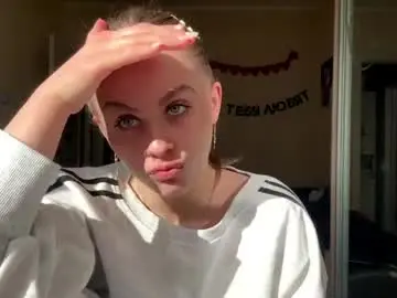 Myriamprovencio  live sex cam