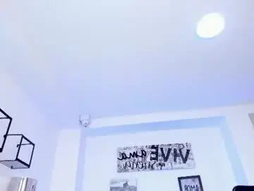 Tiffanyhoustton  live sex cam