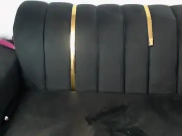 Chocodoll_xxx  live sex cam