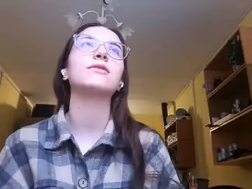 Dagmardoyer  live sex cam