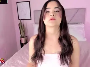 Dulceegarcia  live sex cam
