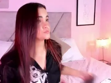 Dulceegarcia  live sex cam