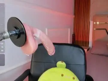 Gigiidoll  live sex cam