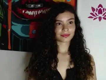 Girlonhotflames  live sex cam