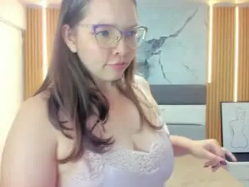 Leynabraun  live sex cam