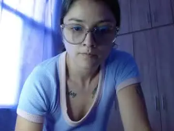 Lilcoralinne_0  live sex cam