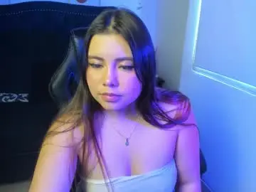 Lucypetit  live sex cam