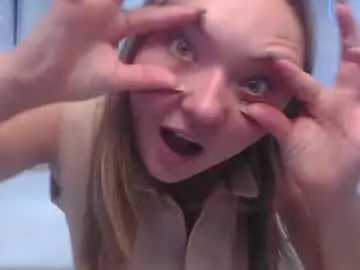 Sallyverda  live sex cam