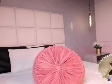 Saramonroe1  live sex cam