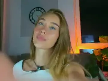 Sugarskye  live sex cam