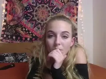 Thotxpotato  live sex cam