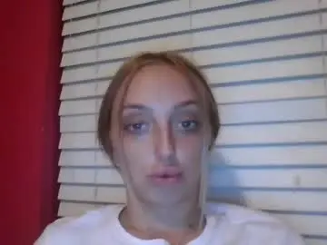 Xochanel  live sex cam