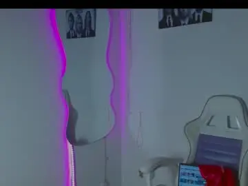 Andrew1661456  live sex cam