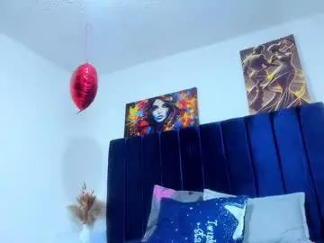 Bombom_brown1  live sex cam