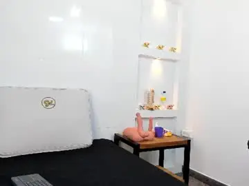 Darly_ross  live sex cam