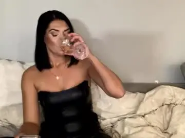 Emsii_xxx  live sex cam