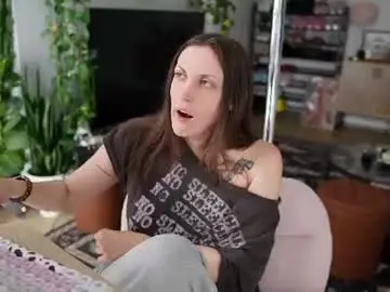 Iluvemmeline  live sex cam