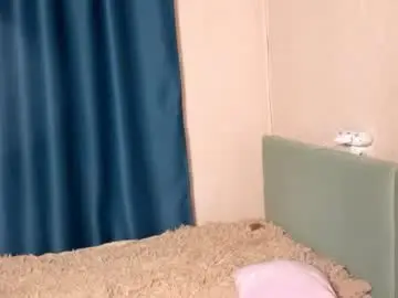 Itsmyopinion  live sex cam
