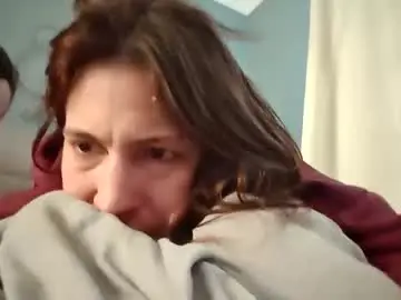 Jennivarga18  live sex cam