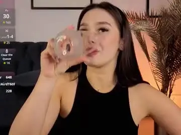 Jessyluvx  live sex cam