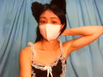 Kiki_small_tits  live sex cam