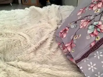 Maidacompston  live sex cam