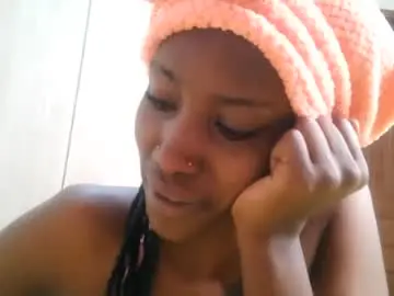 Maya_melody  live sex cam