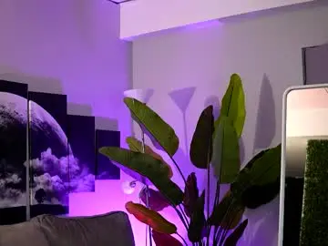 Raquellevon  live sex cam